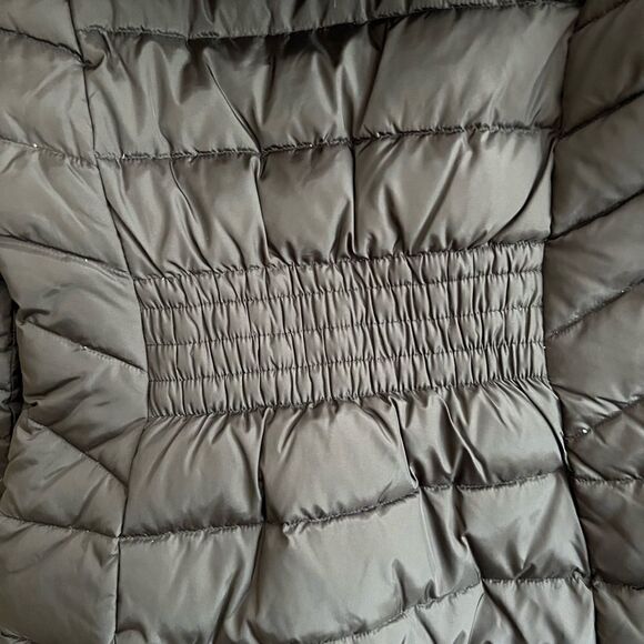 London Fog Faux Fur Trim Hooded Down Puffer Coat - Picture 5 of 10